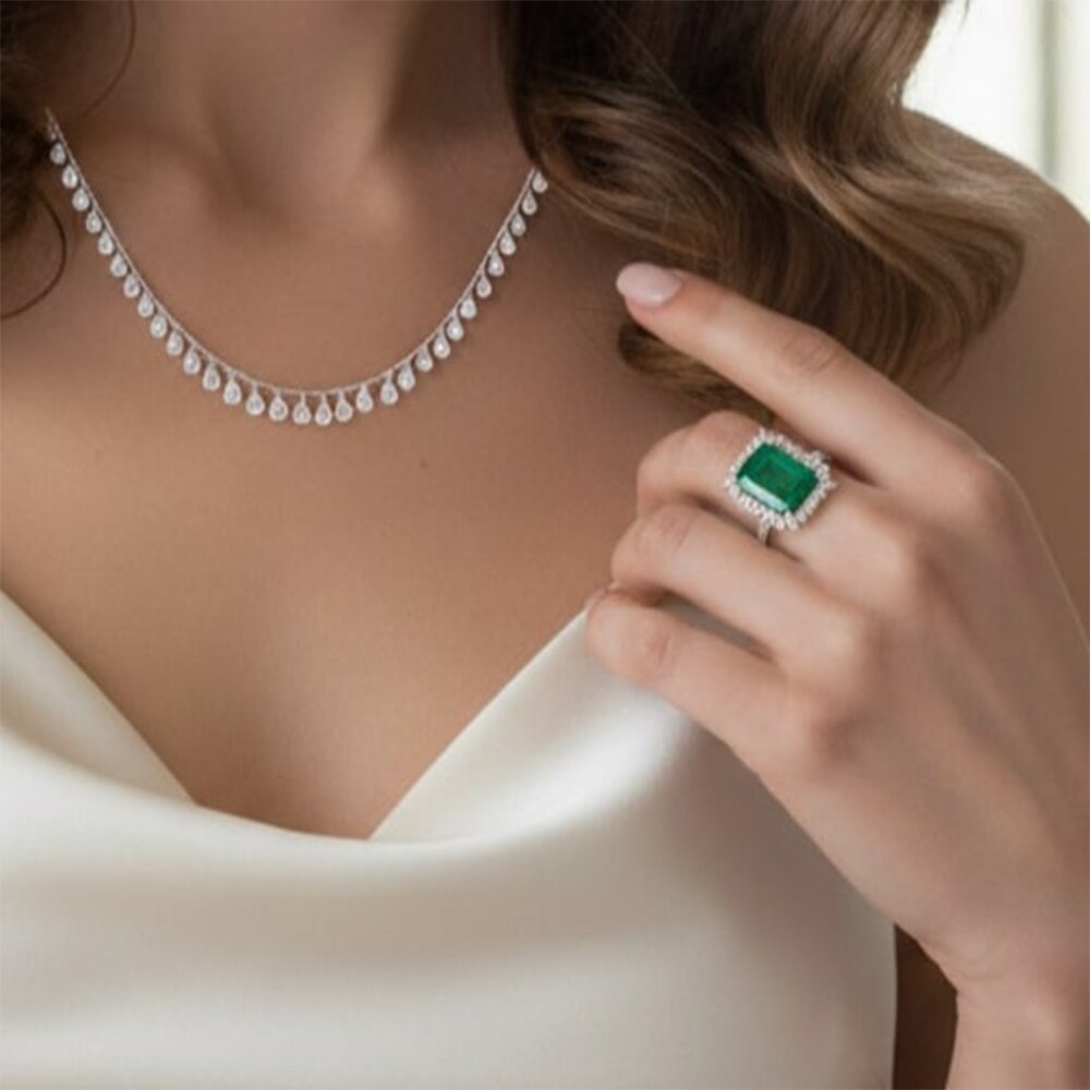 Majestic Emerald Cut 18K White Gold Green Gemstone Ring - Picture 5 of 5